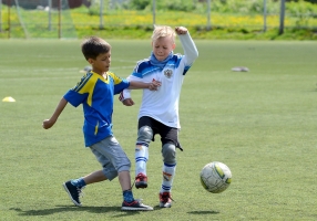 Футбольная школа для детей ALMAZ-KIDS на ул. Академическая